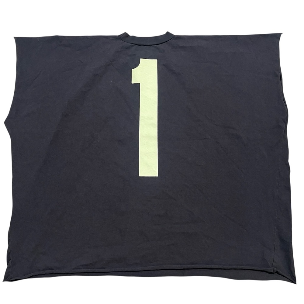YZY One Box T Yeezy Box Tee Sleeveless Top "1" Print‎ distress black size 3 L/XL